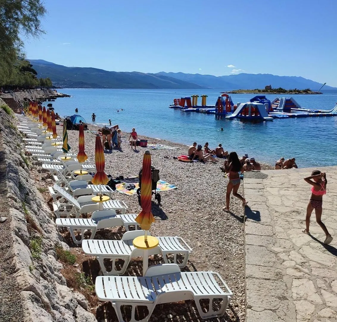 Apartments With A Parking Space Novi Vinodolski - 22393 0*,  Croatia